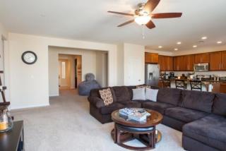 341 Alcala Ave, Tracy, CA 95391-1298