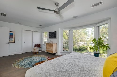 1071 High Point Dr, Atlanta GA  30306-3234 exterior