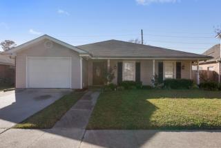 4261 Loire Dr, Kenner LA  70065-1749 exterior