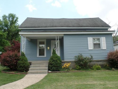 1200 Feazel St, Harrisburg, IL 62946-3141