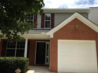 2270 Charleston Pointe, Atlanta GA  30316-3025 exterior