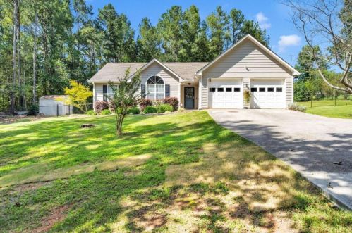 5200 Gum Creek Ct, Loganville, GA 30052-4486