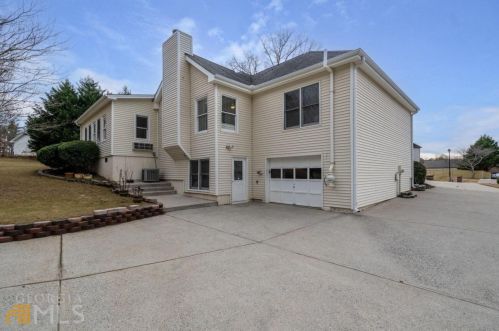 1975 Holland Park Dr, Buford, GA 30519-6787