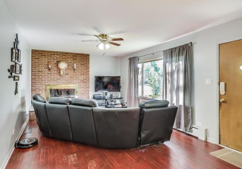 810 Cherry St, Addison, IL 60101-6014