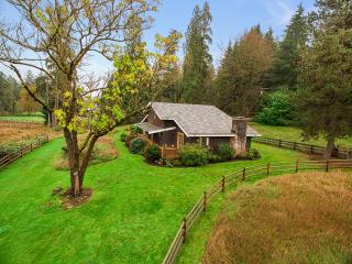 28626 Cherry Valley Rd, Duvall, WA 98019-8623