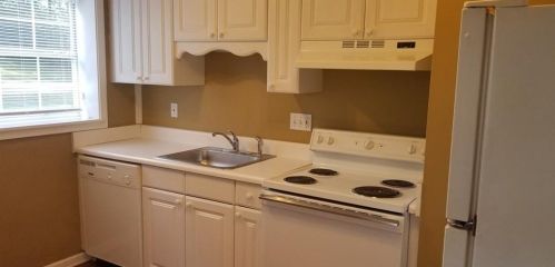 1031 Edie Ave, Atlanta GA  30312-3716 exterior