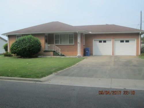 925 B St, Miami, OK 74354-8314