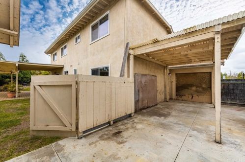 121 Barbara St, Anaheim CA  92806-3825 exterior