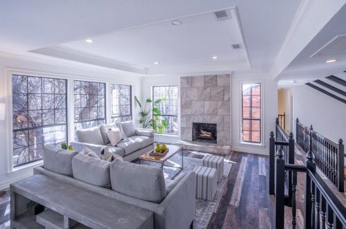 9630 Greenville Ave, Dallas TX 75243-6432 exterior