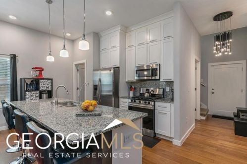 72 Hardwick St, Atlanta GA  30315-5132 exterior