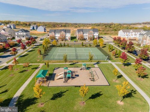 397 Prospect Hill Blvd, Charles Town WV  25414-5437 exterior