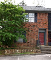 1957 Meadowbrook Cir, Dalton, GA 30720-7062