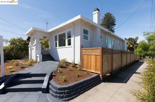 3000 Wheeler St, Berkeley, CA 94705-1827