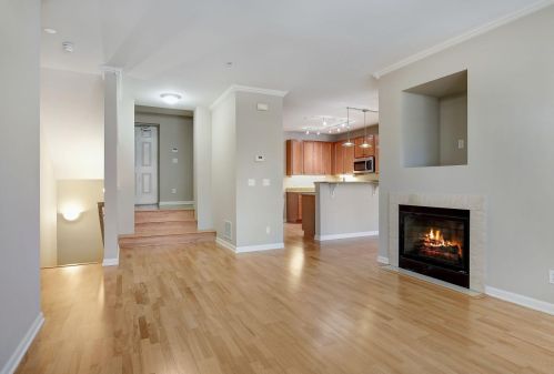 557 10th St, Minneapolis MN  55404-1013 exterior