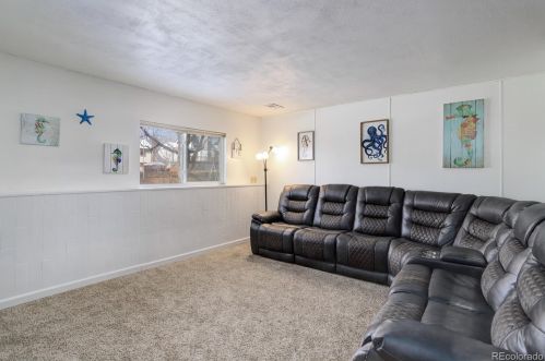 19159 Nassau Dr, Denver CO  80013-5127 exterior