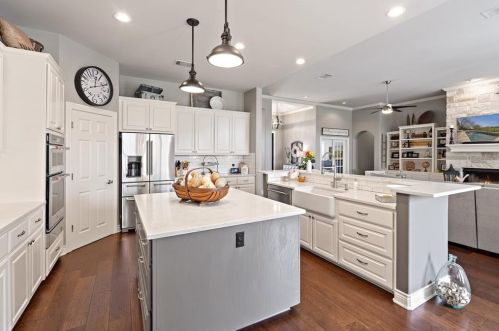 917 Biscayne, Austin TX 78734-4424 exterior