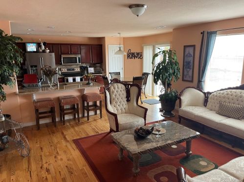 768 Willow Dr, Denver CO  80603-7761 exterior