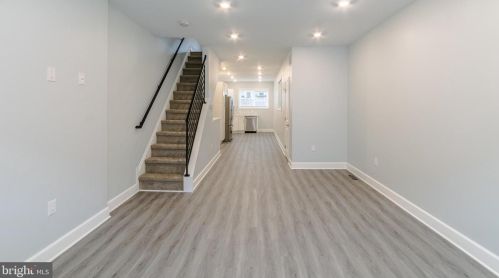 1017 Emily St, Philadelphia PA  19148-2322 exterior