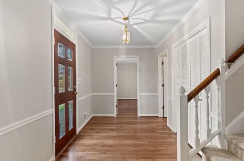 325 Hunters Gln Ct, Atlanta GA  30328-1710 exterior