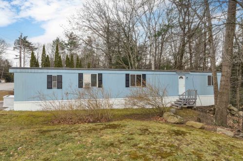 14 Tee Dee Dr, Belmont, NH 03220-3619
