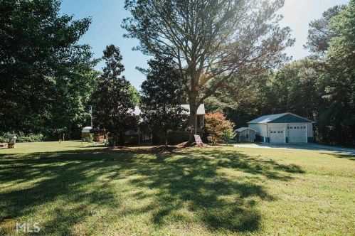 240 Blandenburg Rd, Carrollton, GA 30116-8911