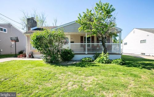 439 Daniels Ave, Trenton, NJ 08619-1515