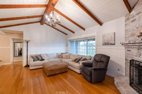 1391 2nd Ave, Upland CA  91786-3223 exterior