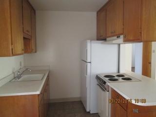 3958 Castro Valley Blvd, Hayward CA  94546-6030 exterior