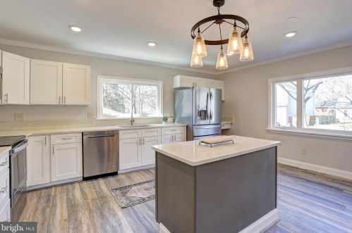 617 Park Rd, Severna Park MD  21146-3524 exterior