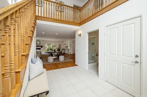 3521 Palm Ave, Manhattan Beach, CA 90266-3529