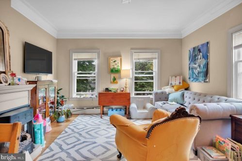 102 Park Ave, Tavistock NJ 08033-1639 exterior