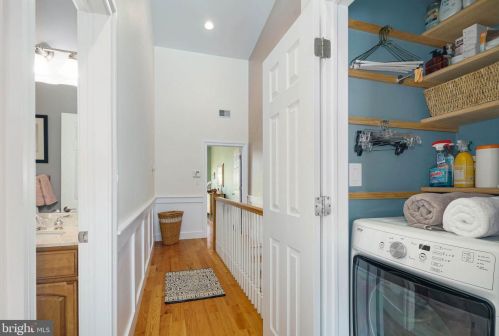 809 20 St, Philadelphia PA 19130-2025 exterior