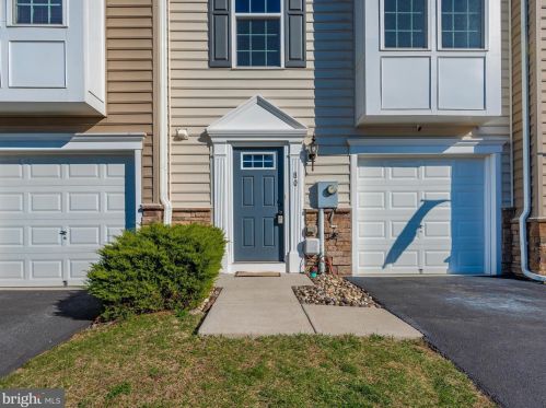 80 Norwood Dr, Falling Waters WV  25419-0060 exterior