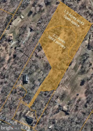 4923 Idlewilde Rd, Shady Side MD 20764-9766 exterior