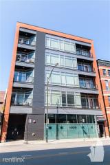 2668 Halsted St, Chicago IL  60614-5905 exterior