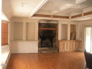 50 Stonecrop Rd, Norwalk, CT 06851-1813
