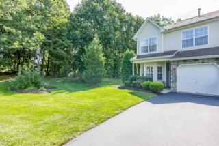 1 Saratoga Ct, Wall Township, NJ 07753-7560