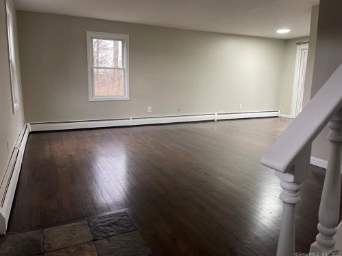 255 Wall St, Hebron CT  06248-1328 exterior