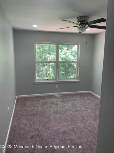 39 Alpine Rd, Holmdel Village, NJ 07733-2724