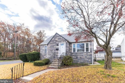 222 Lowell Ave, Gloucester, NJ 08031-2230
