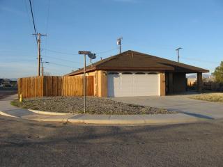 936 Burns Ave, Ridgecrest, CA 93555-5104