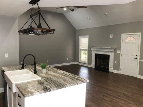 3388 Concord Cor, Conyers GA  30013-2374 exterior