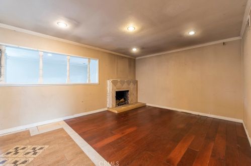 2130 Spinnaker St, Anaheim, CA 92802-4930