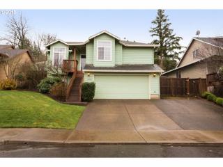 16928 Dunhill Loop, Happy Valley, OR 97089-6876