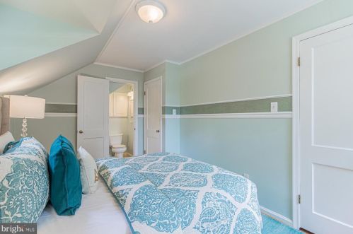 1110 Carson St, Silver Spring MD 20901-1816 exterior