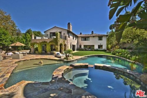 4517 Woodley Ave, Van Nuys, CA 91436-2721