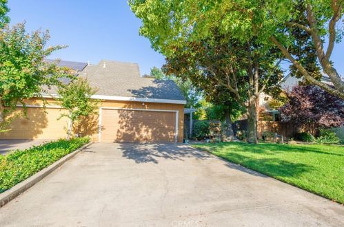 14 Alameda Park Cir, Chico, CA 95928-4174