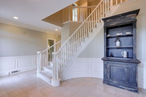 1775 Brandon Hall Dr, Atlanta GA  30350-3706 exterior