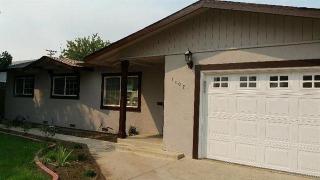 1407 George Ave, Tivy Valley, CA 93657-2910
