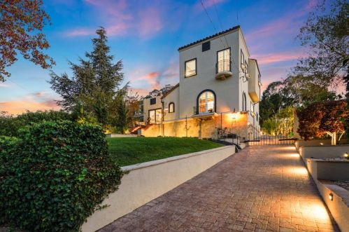 1249 Vancouver Ave, Burlingame, CA 94010-5669